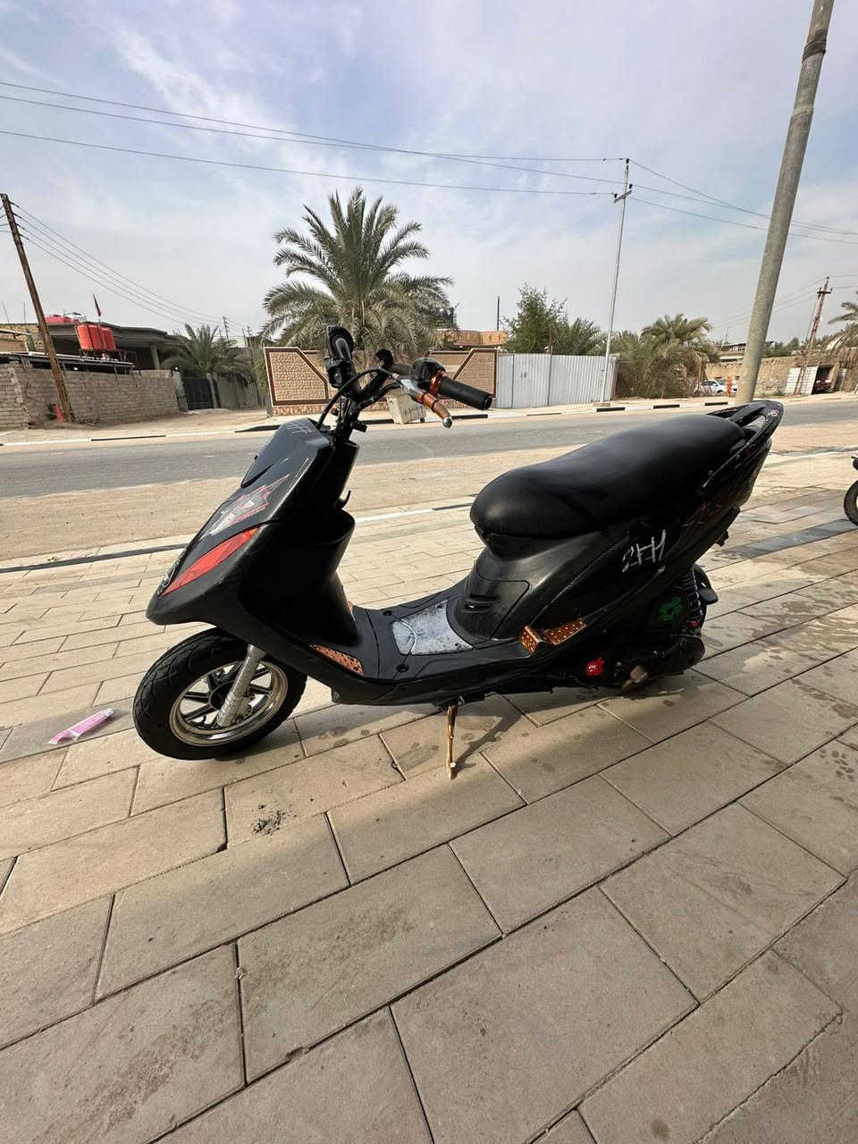 للبيع ماكس عدله الدراجه جاهزه من كلشي كهربائيات كلها شغاله مزوده بوشه، 55 +كلجات رياضي خلفي وامامي قايش جيلاتين ول دراجه احله من الصور  مكاني بصره قضاء الصادق بني منصور ابو غريب السعر خاص متواجد ماسنجر وهاذ رقمي بيه واتساب ويشتغل شريحه ***********

