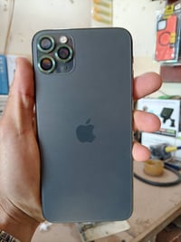 ايفون 11 برو ماكس • ذاكرة ٢٥٦ • شاشة وبطارية وكالة