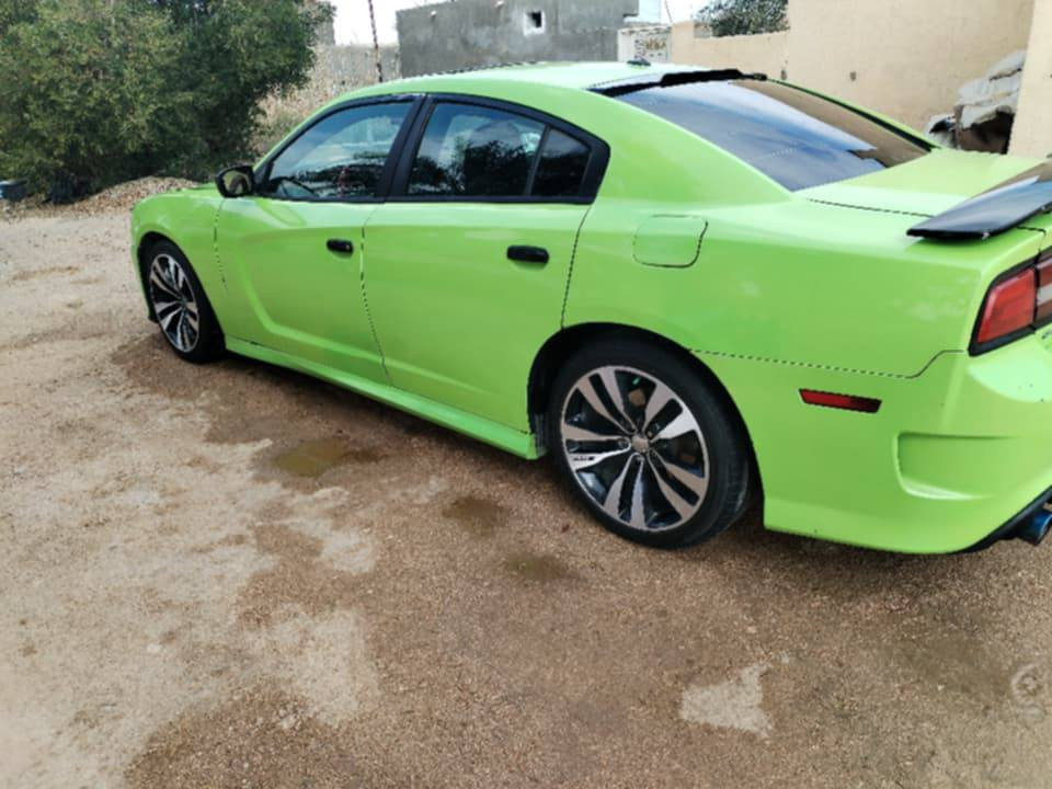 سلام عليكم سياره جارجر موديل 14 محرك 8 سلندر  سياره نضيف ويل كب سياره فوال مواصفات وبيه ضربه وبيه فخذه مامبينه اله حداد ياله يعرافه مكان سماوه قضاء السلمان السعر 140 *********** وبيه مجال رقم بيه واتساب
