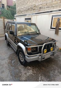 كالوبر للبيع موديل ٩٦ رقم بغداد نكليزي  بسمي محرك ابلادي بانزين كير او...