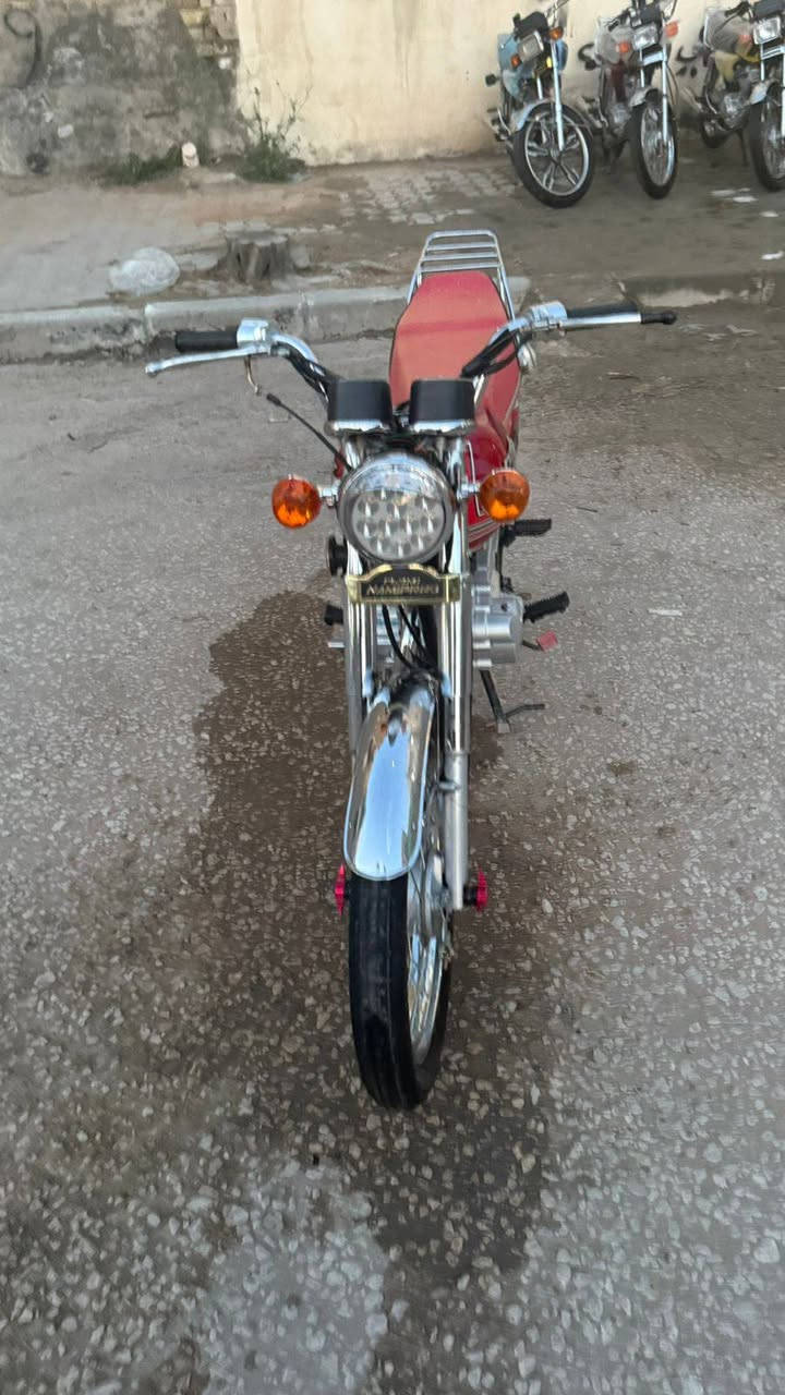 للبيع نامه برو غطاس افضل شي بالسوك مديل 2023 طالعه بل 25 أوراق اصولي وكيله علي عنجور بالخان بسمي فول نضافه جديده و جاهزه مجهزه كهربائيات كلها شغاله مكان نجف سعر 950 و بيها مجال رقمي ***********
