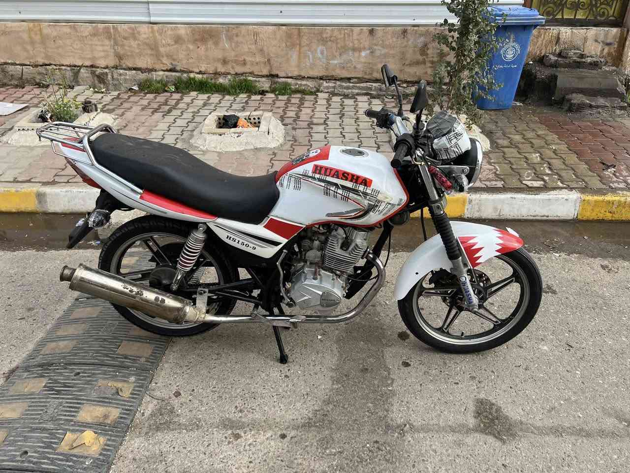 يالله هيوش للبيع موديل ٢٠١٧ كامل من كللشي كهربائية كلهه شغاله اورق فقط منفيس السعره 600 وبي مجال عنوان الرمادي التاميم ***********
