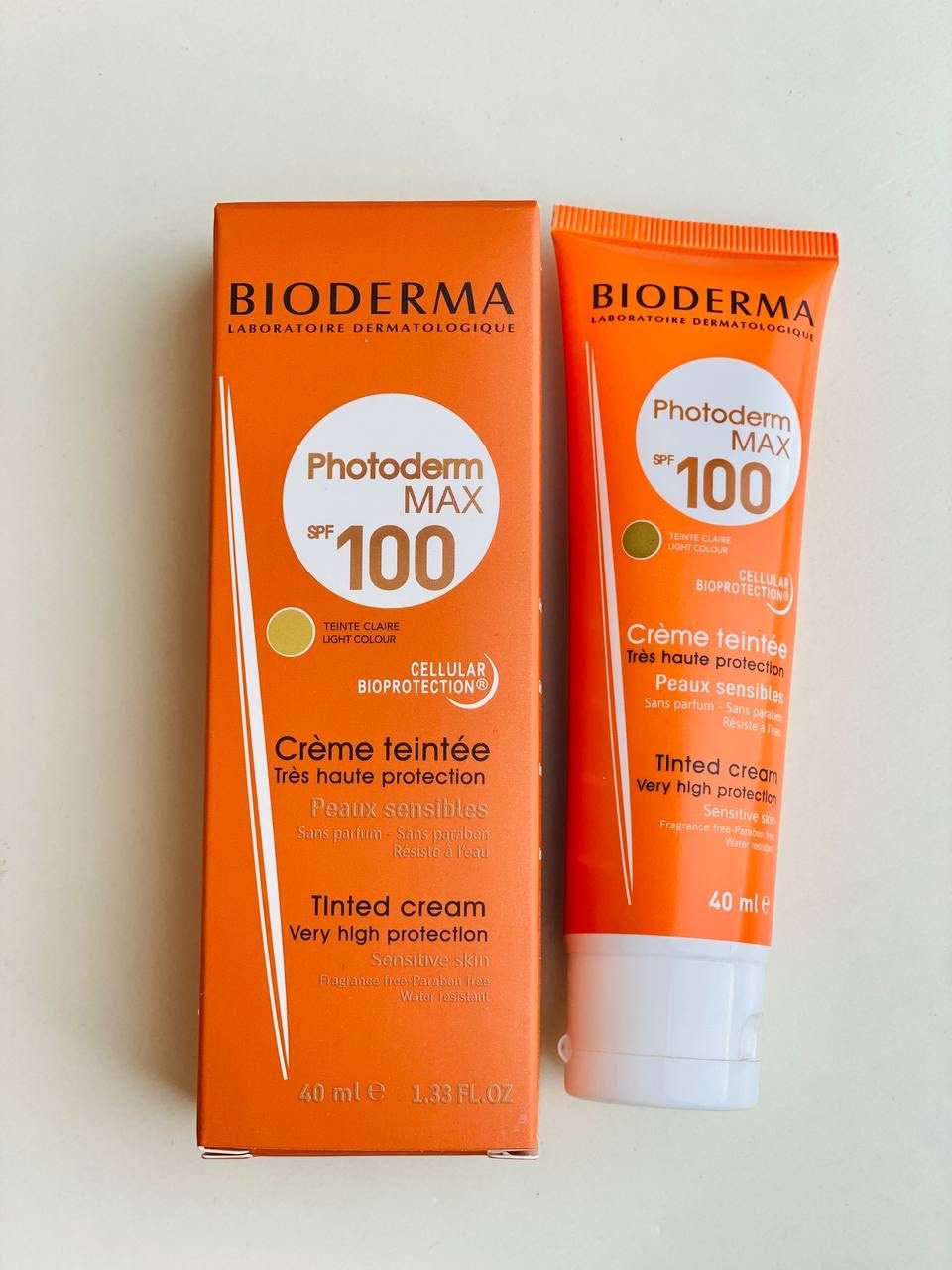 الواقي الشمسي وفونديشن الرائع من بيوديرما BIODERMA  PHOTODERM  MAX SPF 100 TINTED

✅يعطي حماية فائقة من أشعة الشمس للبشرة الحساسة والدهنية والمختلطة وكذلك ✅البشرة  التي تعاني من النمش والتي تتعرض لأشعة الشمس القوية.
✅يتميز بانه يحتوي على كريم أساس 
✅كما يعطي لون بديل لكريم الاساس و يغطي عيوب البشرة بالإضافة إلى الترطيب و الحماية 
✅كمايحتوي على مجموعة فيتامينات اللي تعطي للبشرة نظارة وإشراقة 
✅مقاوم للماء و يبقى فعالاً لفترة طويلة

#الأصلي فرنسي🇫🇷

ا


**إذا كنت صاحب هذا الإعلان وتريد حذفه لأي سبب، رجاءا أرسل رسالة إلى الدعم الفني**
