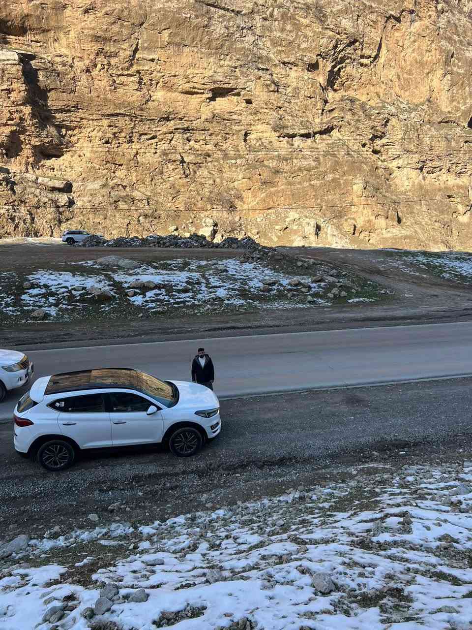 موديل 19 خليجي فول مواصفات رقم بغداد
بانوراما 

تحكمات 

4 بصمات ابواب وتشغيل وصندوك

3 وضعيات قيادة

كروز سرعة 

هاند بريك دوسة

شاشة لمس كبيرة 

تبريد قطعتين

كشنات 2 كهرباء
اشاير بالمري وشفط
ترحيب 

لايت زينون 5عدسات 

لد نهاري 

5ويل 

مكينة 2000 دوش اقتصادية وقوية سيارة جاهزة متصرف عليها 

السعر 210 وبي مجال 

مكاني بغداد حي الجهاد 

***********
