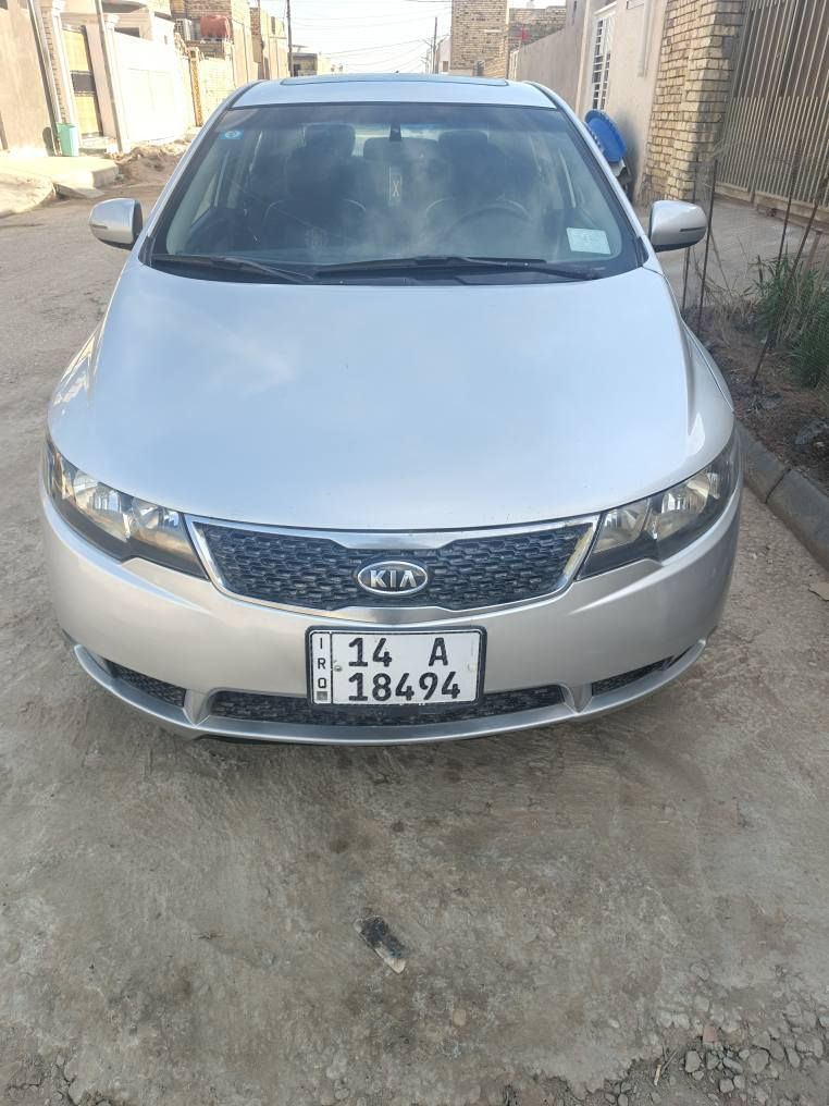 السلام عليكم كيا سيراتو 11 خليجي رقم بصره مكان ميسان مكينه كير سياره جاهز من كلشي سعر 105وبيه مجال *********** علمن انا مكلف بنشر هذا رقم راعيه
