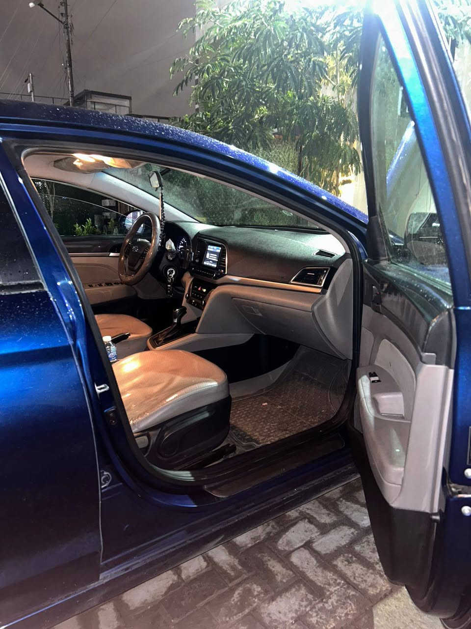 النترا 2018
امريكي محرك2000 دوش سياره جاهزة تدفئة تبريد محرك كير جديده  ترايها زيرو ماشيه 65 حقيقي دواخلها جديده تخم تاير جديد 
سعرها 123 
الحادث مرفق بالسونار
,***********
