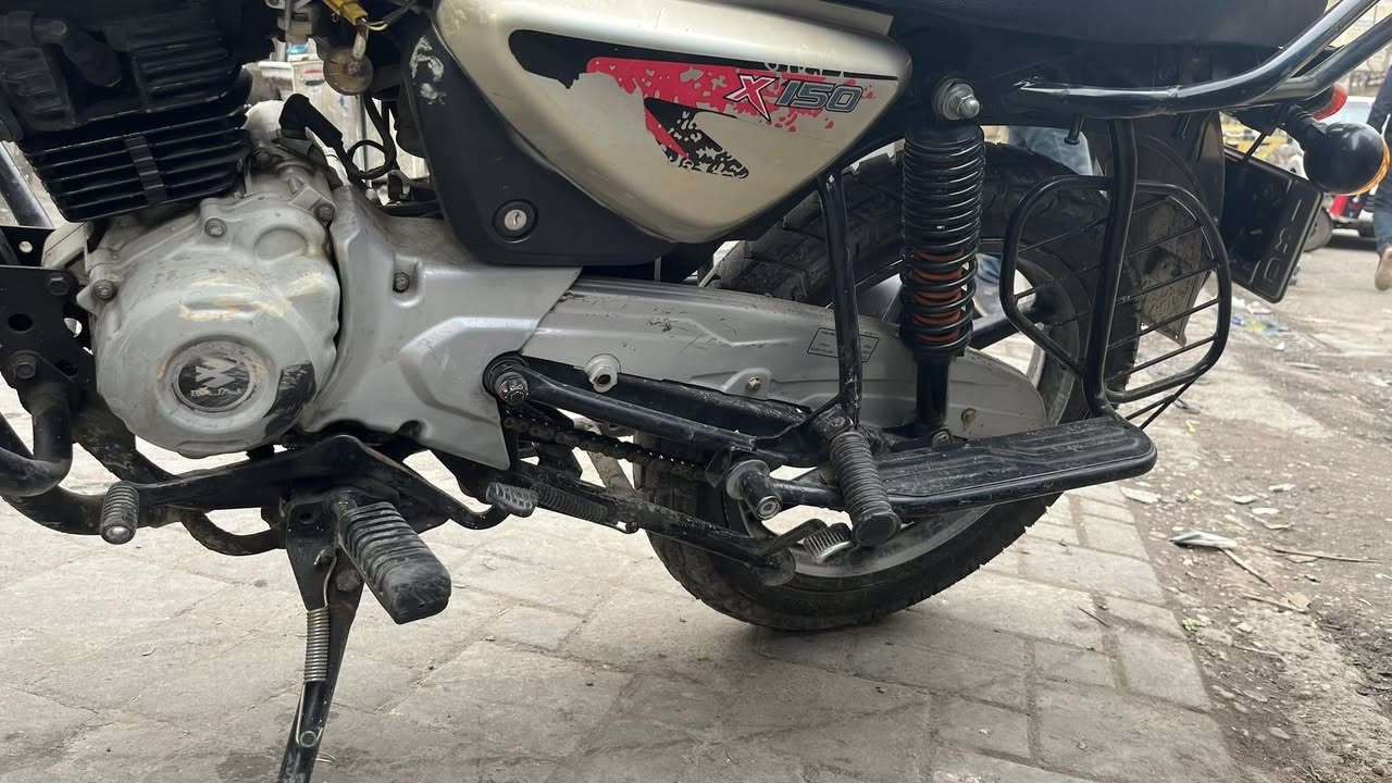 بوكسر 2021 نضيف حلو محرك ممفتوح سلف هندر
ينزادله  ترتيب سعهر 1.800.000 وبي مجال  مكاني بغداد ***********
