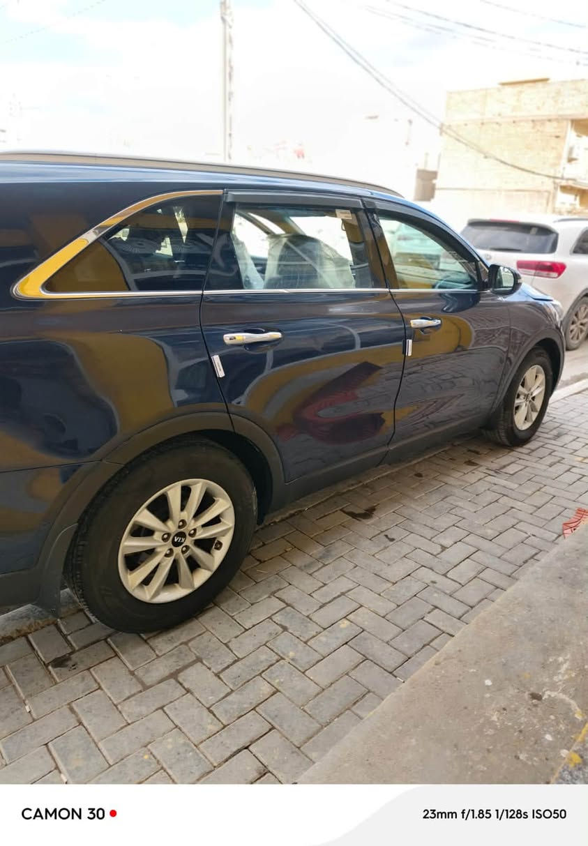 سورنتو 2019 شكل العشرين 2400
4سلندر وارد امريكي 7راكبه قطعتين تبريد
شاير بل مرى تبريد بيانوو الد مامى خلفي ماشيه 1عكشن السائق كهربائي 4 انضه قـاده نخم تاير الدشبول لونين
كامره خليف دوار حساس خلفي نحكم ستيرن جهتين شاشت اعطار
مانع نزلاق مانع نحدار هواى مواصفات بيهه السياره رقم المانى قادسيه لل2027 
الاستفسار على الرقم ***********
