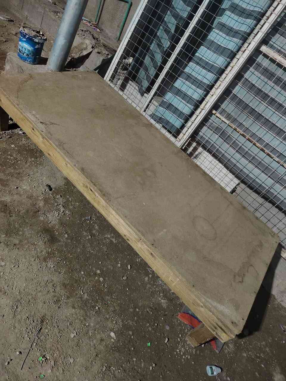 كنتور صاج ابو الخمسه جديد السعر 350  معه جربايه  نفر ودوشك ب٣٠ الف العنوان كربلاء رقم الهاتف ***********
