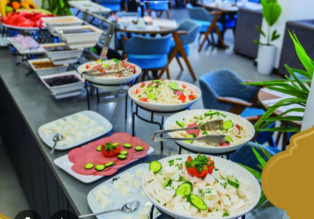 عاجل ‼️ عاجل ‼️
اقوى عرض في السليمانية إبتداءاً من يوم غد ⚡️❤️ بمناسبة السنة الجديدة 🥳❤️
فندق 4 نجوم ⭐️ مارينا ڤيو 💎 في قلب السليمانية بقرب جميع الاماكن الترفيهية مع فطور صباحي فاخر ومميز 🤗❤️
فقط النفر💵 ١٠ الف دينار للشخص الواحد 💵⚡️
أضافتا إلى رحلات يومية كل يوم ❤️🪐
جبل حاجي مامند الثلجي وجميع القمم الثلجية 🌨️❄️ ومطعم سياحي بمنطقة سياحية ☃️ والقلعة الرومانية ⚡️ سعر النفر 💵١٠ الف دينار فقط 💵 للشخص سارع الحجز العرض محدود ❤️❄️
لیل حجز
***********
***********
