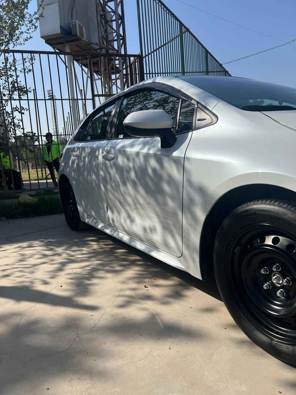 سلام عليكم كورلا موديل 23 وارد امريكي بس بانزين حادث خلفي بدون ايرباك محرك 2000 ماشيه 13الف مايل رقم بغداد بسمي مدوشمه عام مكاني بغداد الحريه السعر 168بيها مجال قليل ***********
