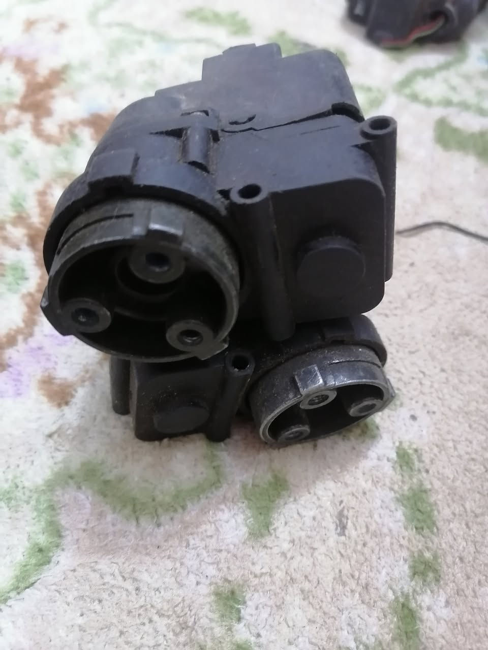 متوفر ماطور شفط وماطور وقاعده جامه مريا كيا كارنز ١٤ لحد١٩ اصلي تفصيخ حاويه بسعر مناسب جدآ لاتبدا دشلي ولا تروح للمصلحة تگدر تبدلهن بأيدك سعر القطه ١٠ الاف فقط واذا جمله او احد يشتغل بيهن على باب الله عندي كميه سعرهن يختلف للتواصل واتس ساب ***********
