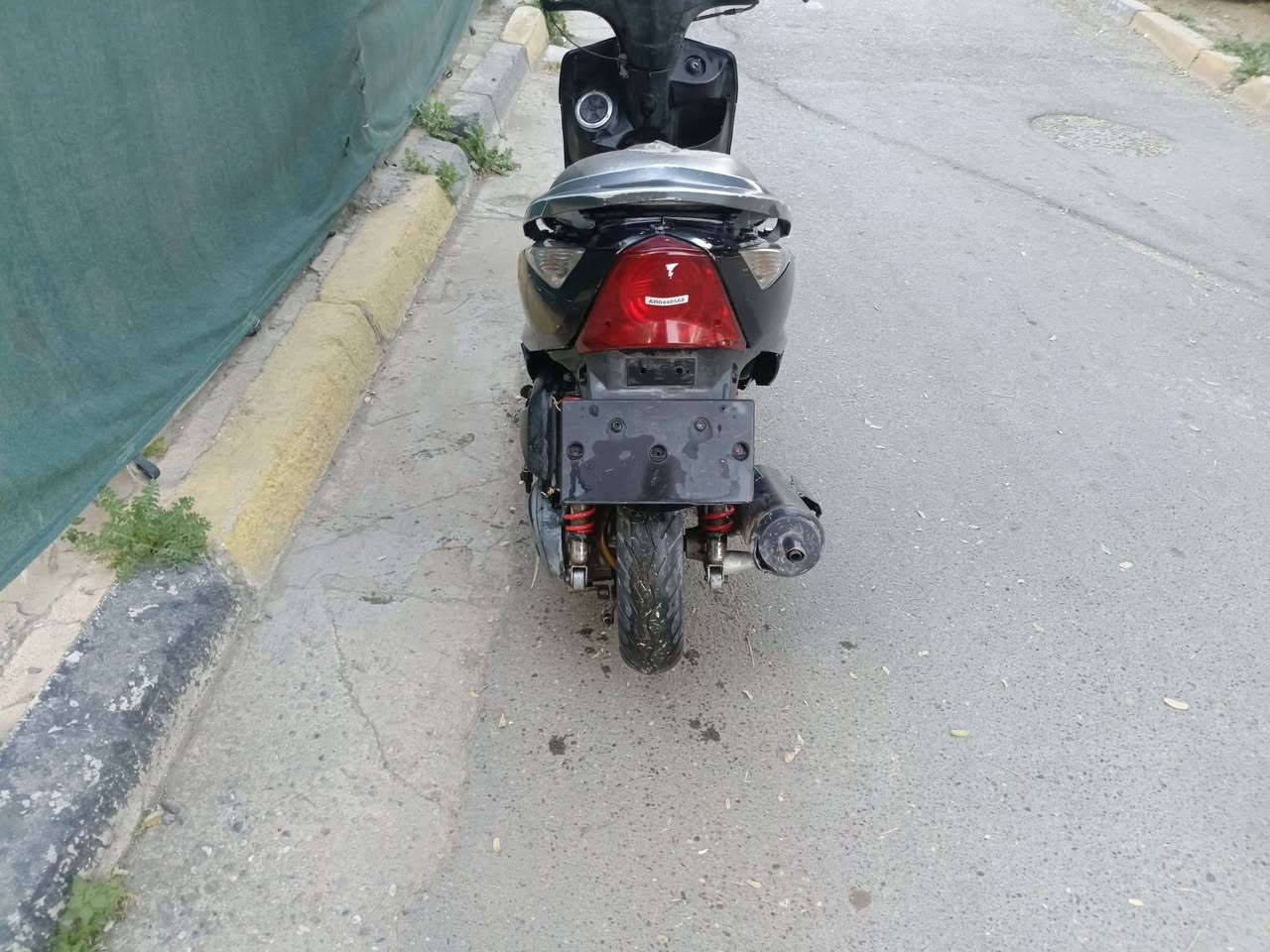 السلام عليكم ماكس ثعلب 140دراجه نظيفه كفرات بلاديه مخنمه محرك جديد لاتبخير ولانظوح كابريتر بلاد رمبه محرك ناعم شلعه معدل كله حلو سلف هندر شغال كهرباىيات شغاله مظخم صوت بلوتوث شادلهه  دراجه جاهزه بس الباتري گاعد يعني يرادلهه باتري السعر 450الف مكاني شارع حيفا ***********
