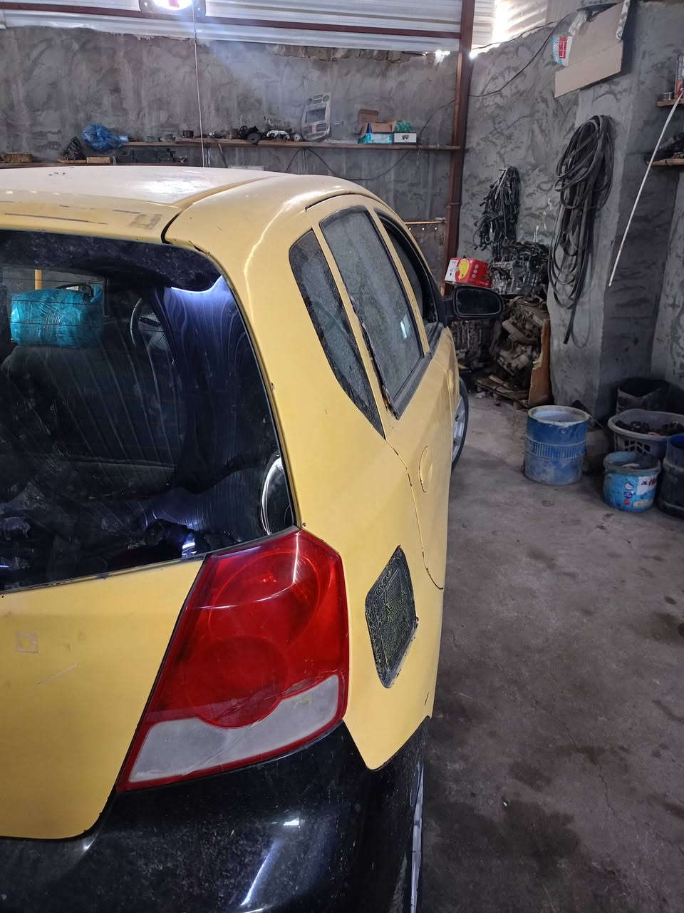 افيو هاج باك للبيع مسكر 2008 كير مكينه حداديه تخم تاير باتري كله جاهز بيهه بس الكهربائيات تخربط وتجيح بانزين راعيهه رقمه مغلق انطيك عنوانه رايدهه ب15 مكاني بابل ***********
