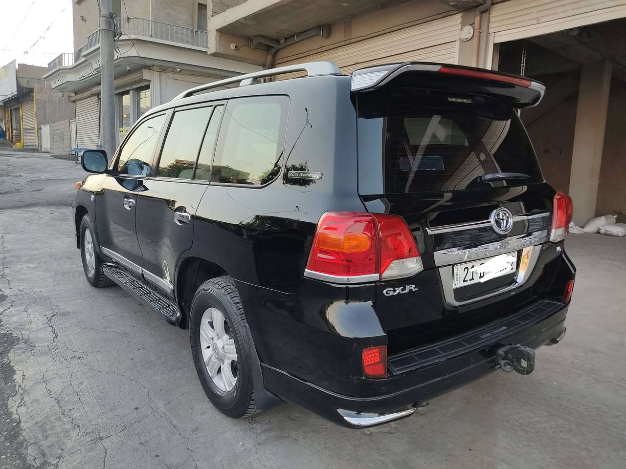 لاندکرۆس 2011کامل کراوە بە2014مەکینەو گیڕی بەشەرت فول مواسەفات بی بۆیاخ سعری293گەڵا شوین سلیمانی***********    ***********
