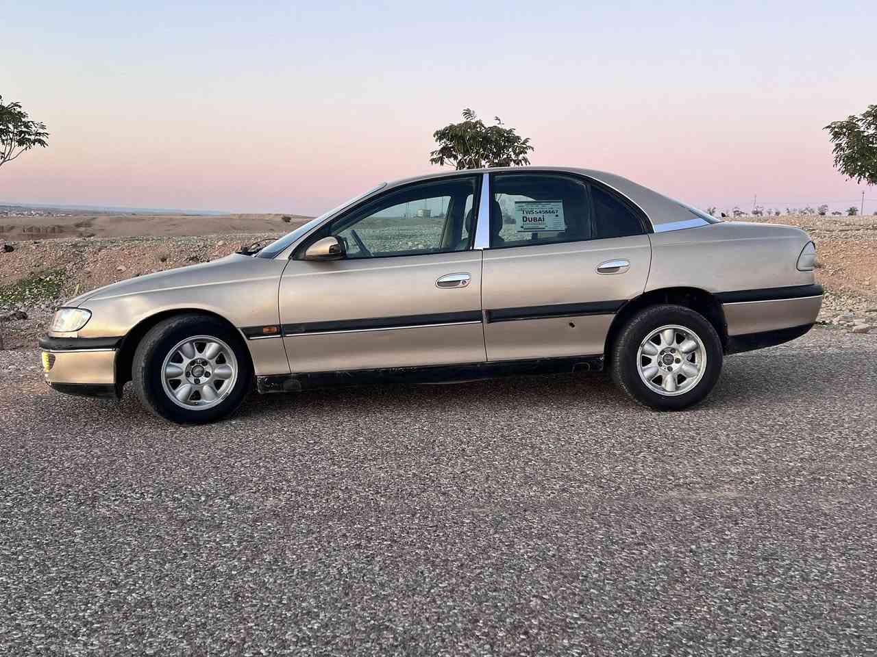 اوپل بزون للبيع موديل ١٩٩٨ صبغ عام جمالة مكينة وكير ونجي جديد مشدودلهة مكان السيارة قضاء خانقين والسعر ٤٤ وبي مجال حك الجية  *********** ادمن من رخصتك
