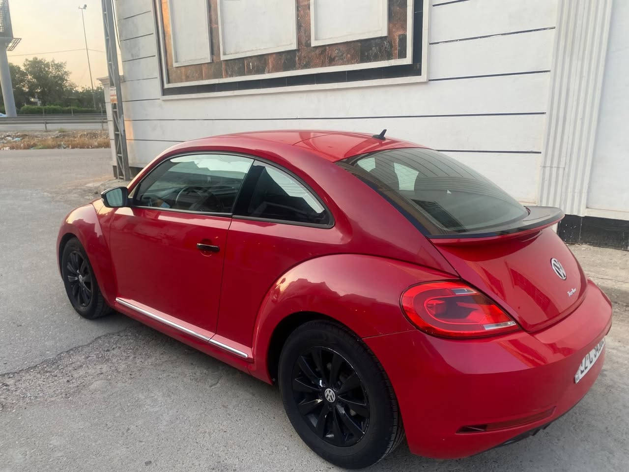 بيتل 2019 وارد امريكي حادثه بدون دواخل وصور حادث مرفقه ويه الصور سياره مابيه نقص جديده كلش رقم اربيل الجديد شرط التحويل مكانه بغداد الكاظميه  
***********
