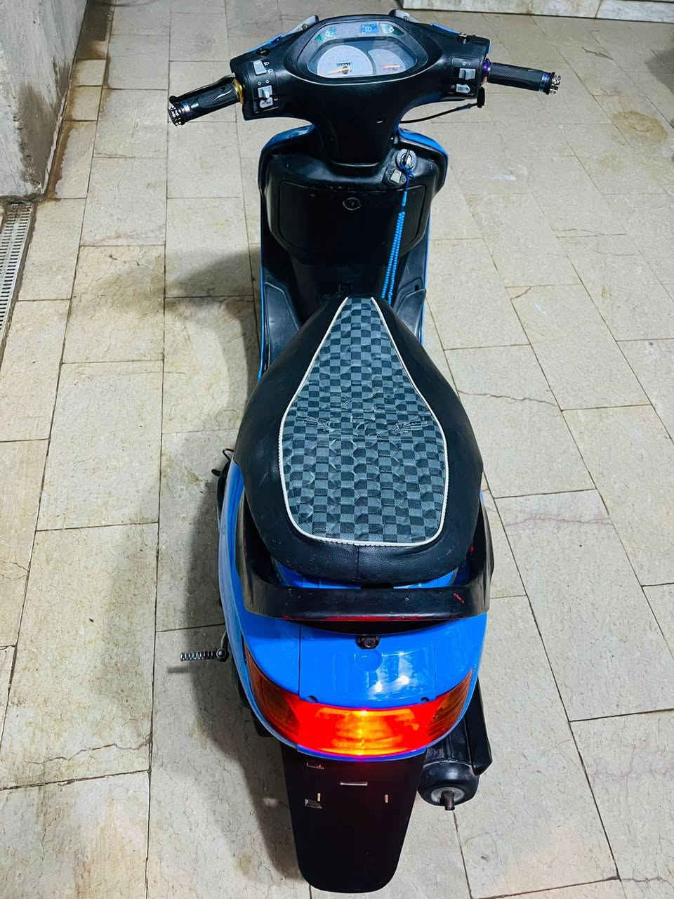 فراشه ماكس 140 نضيفه ما ناقصهه شي غراضهه كلهه جديده للبيع السعر 400 الف في النجف الاشرف حي العسكري ***********
