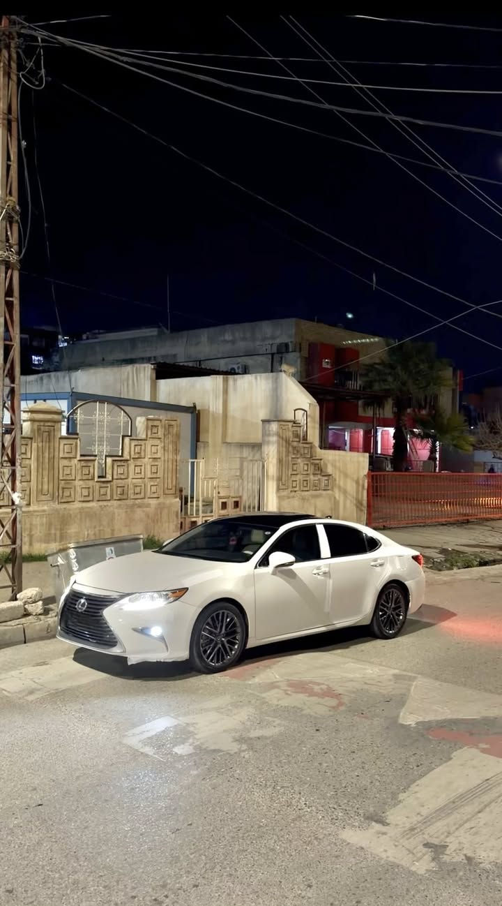 ليگزز 2017 ES 350 صدفي
فول مواصفات امريكي پانوراما
كوشن هيته ر تبريد كوشن خزن ستيرن هيته ر فول 1/1
٢ قتعة سبخن ٥ بخن بي زه ربه به س پيچه ك جاملخي پشتي گرتي سينك و بشت كبس بي داخلي بي ارباك شرط 
گير و محرك شرط ١٤٠ مايلا چوي ويل تايره جديد صفر 
سعر:185 وه ره قه و مجال
رقم تلفون:***********  عنوان:دهوك
