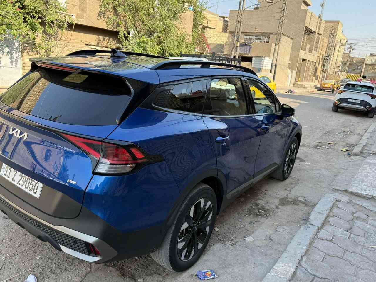 كيا سبورتج 2023 امريكي
لسياره قطعتين صبغ فقط 
تخم تاير كوري بدون اي دواخل رقم بغداد تحويل مباشر 
السعر193 
مكاني بغداد 
***********
