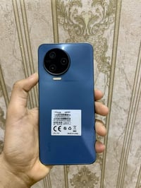 نوت ١٢ برو • ٢٥٦ • ١٠٨ ميجابيكسل