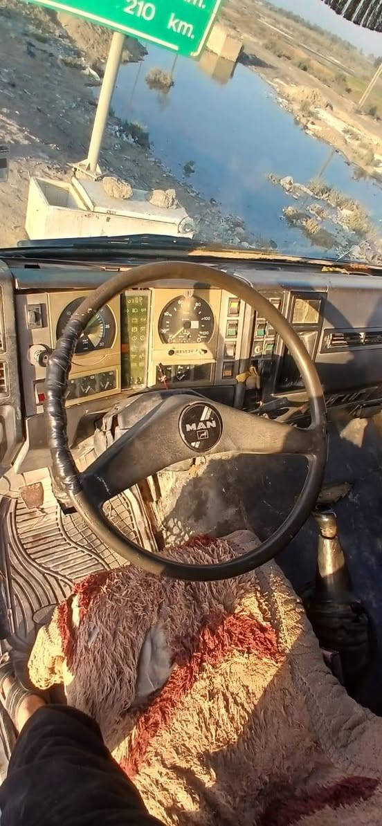 للاستفسار ***********السعر ٩٥ورقه
