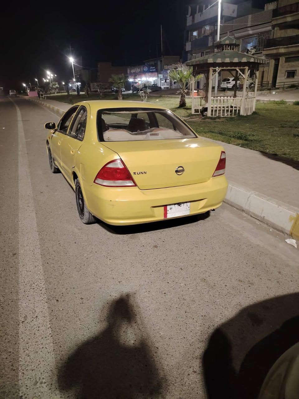 السلام عليكم للبيع نيسان سني 2010 رقم بغداد تحويل مباشرسياره كير محرك حداديه تدفئه تبريد مكفول السعر 70 ورقه وبيها مجال بسيط مكان السياره سامراء الهاتف ***********
