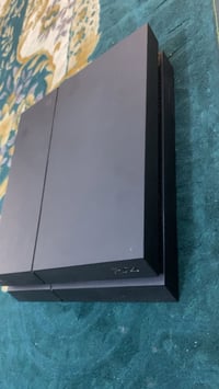 بلايستيشن 4 • نسخة Fat • أقراص ألعاب