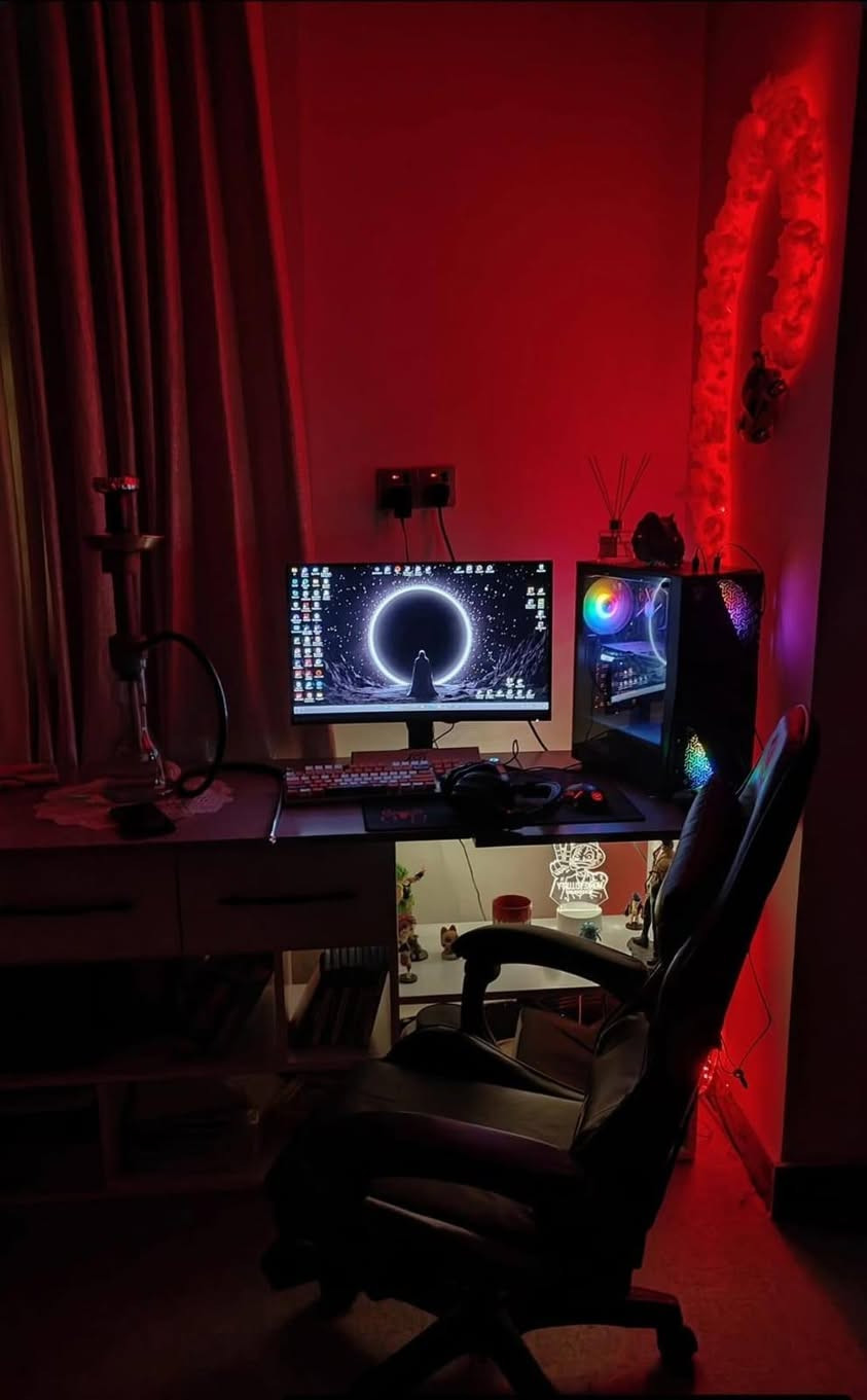 CPU ~ i5 10400f
GPU ~ RTX 3050 8GB dule

RAM ~ 16GB (2×8) 3200hz

MB ~ H410 M.2

SSD ~128 

HDD ~ 1T

PSU ~ 700W 80 PLUS

COOLER ~ INTEL COOLER

CACE ~ MIDTOWER 3FAN 

سعرها 750 
البصره
رقمي ***********
