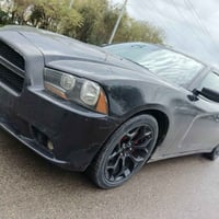 دودج تشارجر • ٢٠١٣ • ٨ سلندر