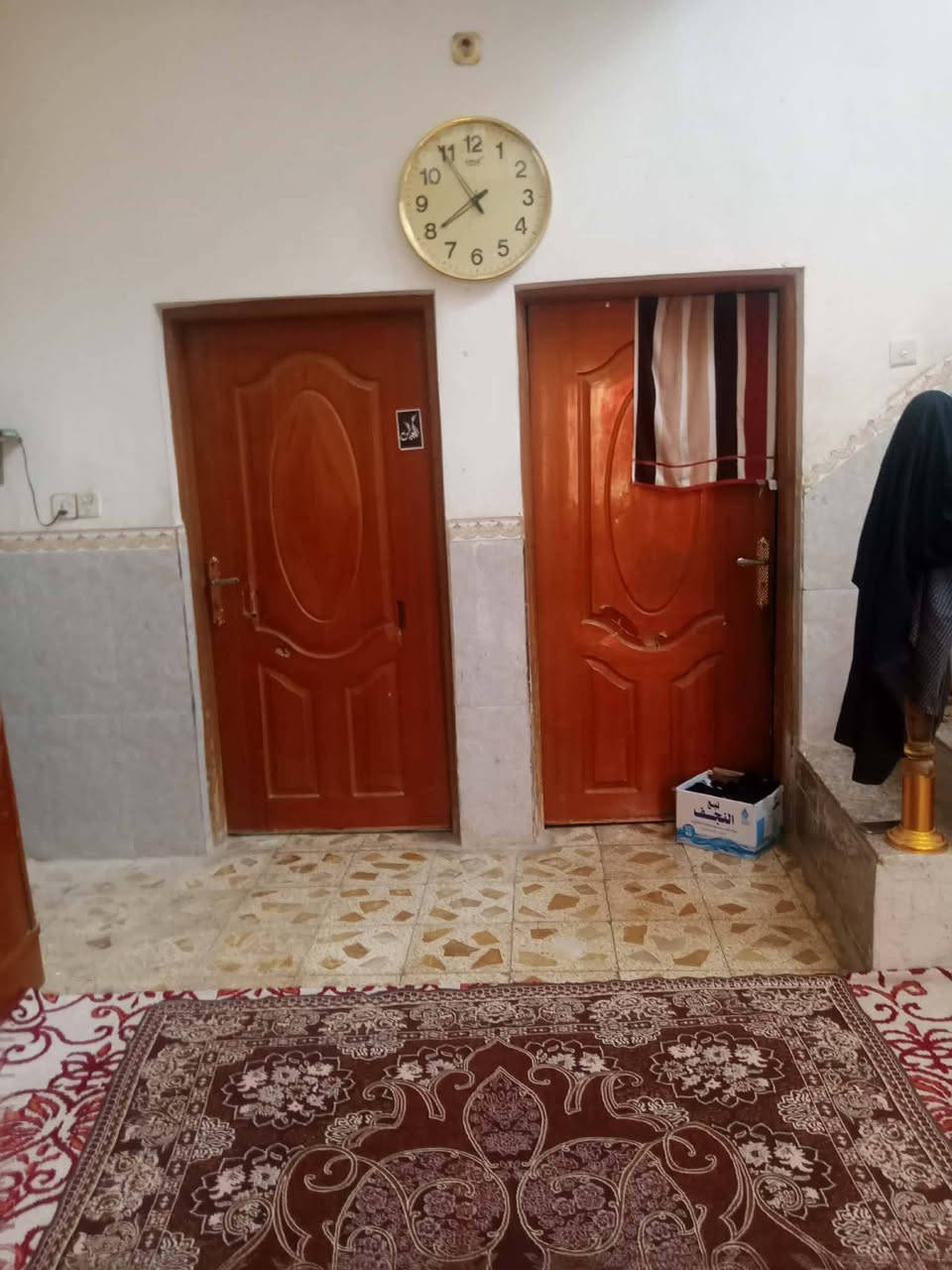 بيت 200م للبيع طابق ونص 
بحي النداء منطقت 58 قرب شارع ستين الاول 
السعر 165 وبي مجال 
للاستفسار ***********
