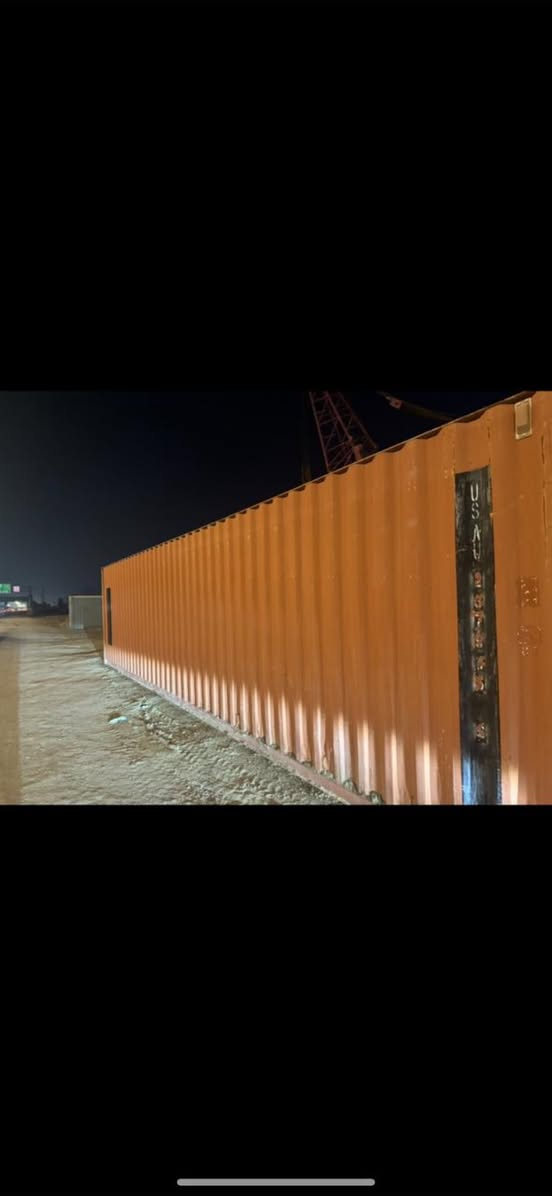 ببركة الصلاة على محمد وال محمد للبيع حاويات طول 12 متر وارتفاع 290 العالية بدرجة نظافة ممتازة المكان الحلة ***********
