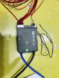 ٠٧٧٠٩٢٠٥١٧٧ Bms ذكي نوع دالي من ٤-٨ خلية ذكي بسعر ٣٠ الف