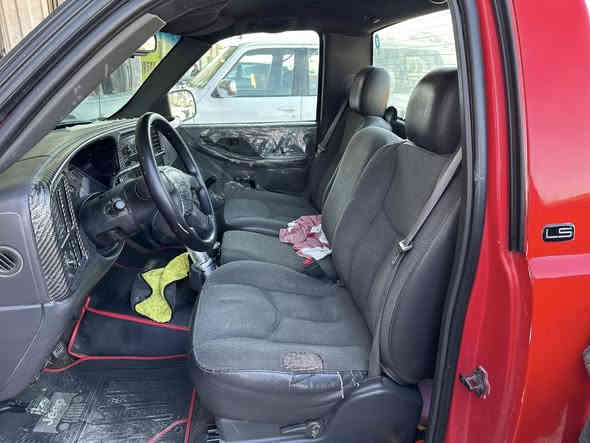 سلفادور للبيع مزاد دفاع مدني 
لاستفسار الاتصال على الرقم ***********
