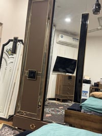 غرفة نوم • نضيفه • للبيع