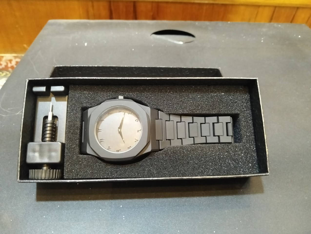 السلام عليكم 
غراض للبيع التفاصيل داخل الصور 👇👇


**إذا كنت صاحب هذا الإعلان وتريد حذفه لأي سبب، رجاءا أرسل رسالة إلى الدعم الفني**