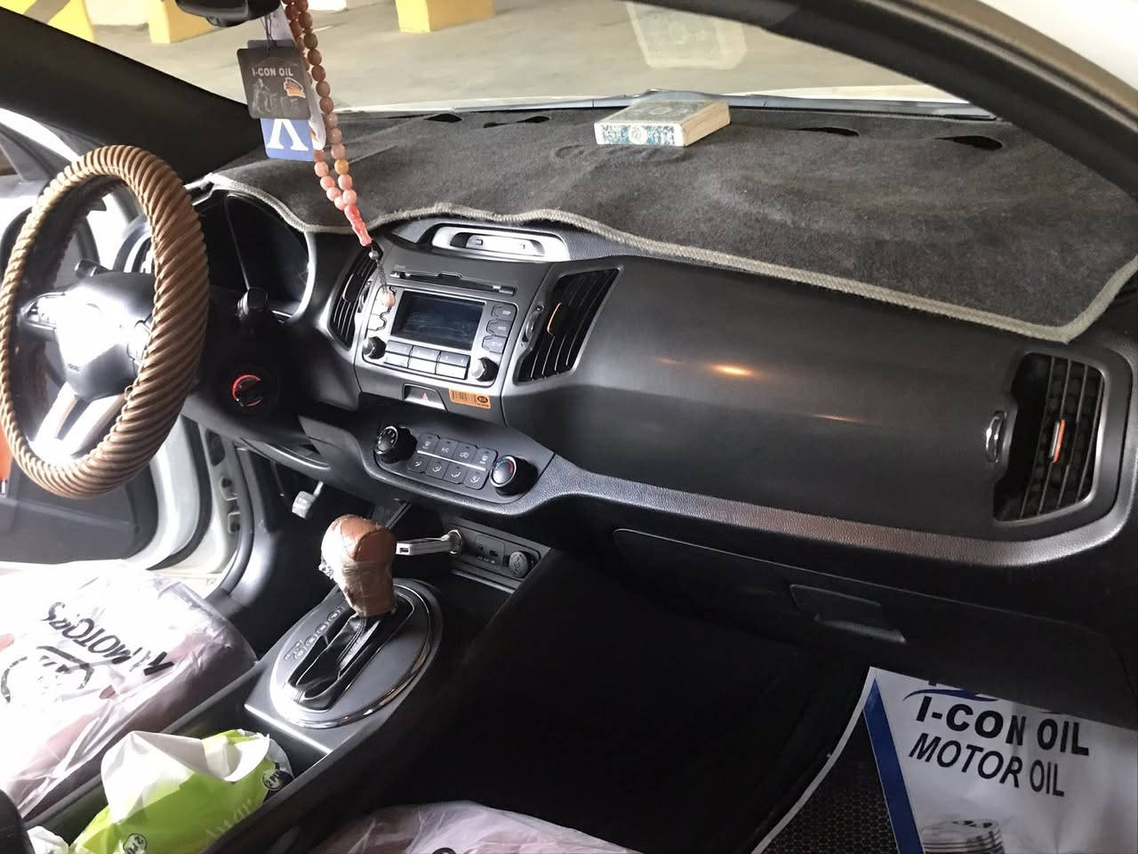 السلام عليكم سبورتج 2013خليحي السياره مال بيت ماشي 117جديده سبير منازل فول ماعده البصمه ومكاني بالكراده واتصال على هذا الرقم *********** سعره 155وبيه مجال بسيط حك الجيه
