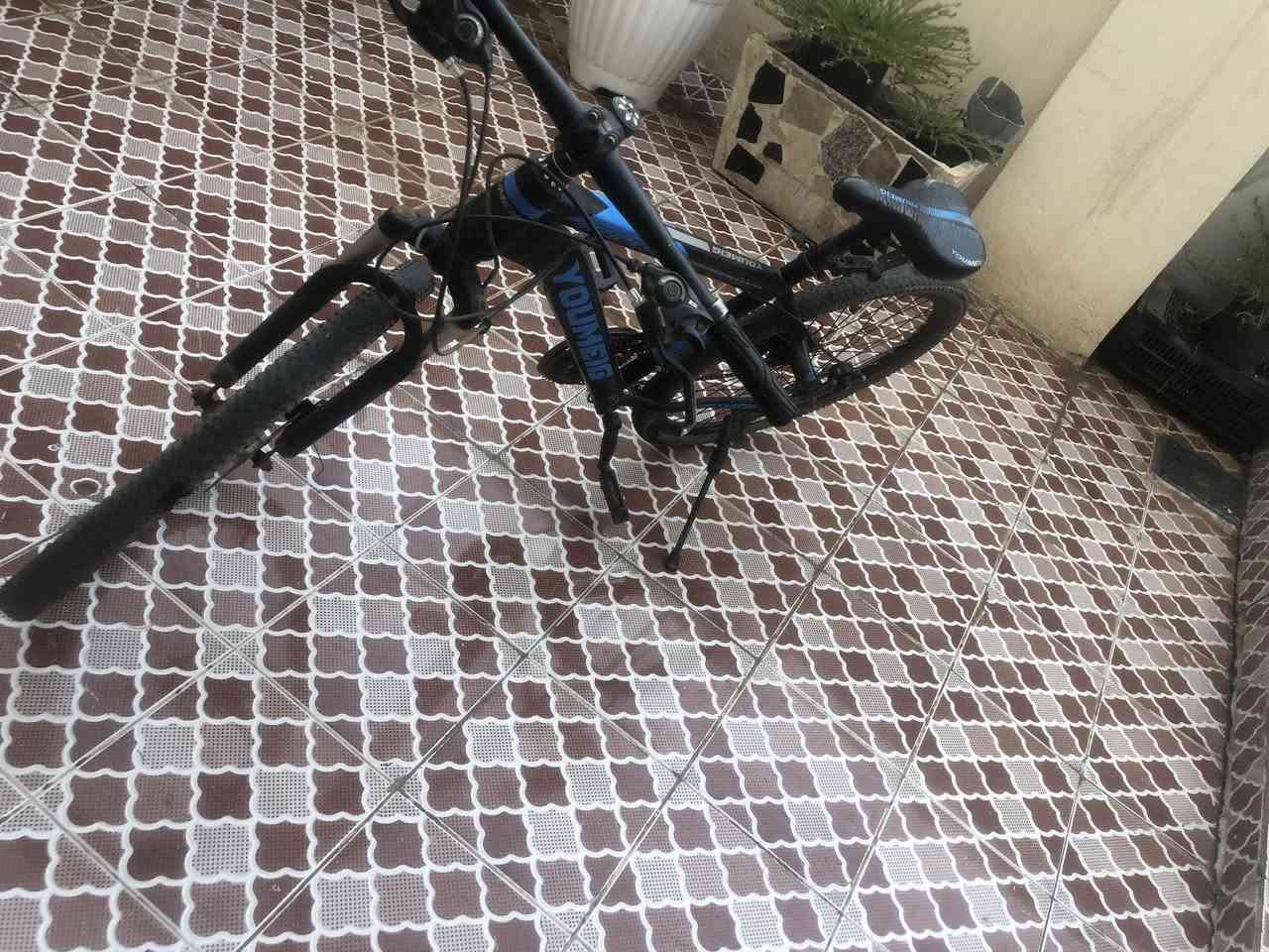 السعر ٩٠ و بي مجال العيوب الي بي بس الزنجيل اشويه امزنجر بس تكدر تمشي بي طبيعي ما بدل بش شي العنوان العزيزية


**إذا كنت صاحب هذا الإعلان وتريد حذفه لأي سبب، رجاءا أرسل رسالة إلى الدعم الفني**