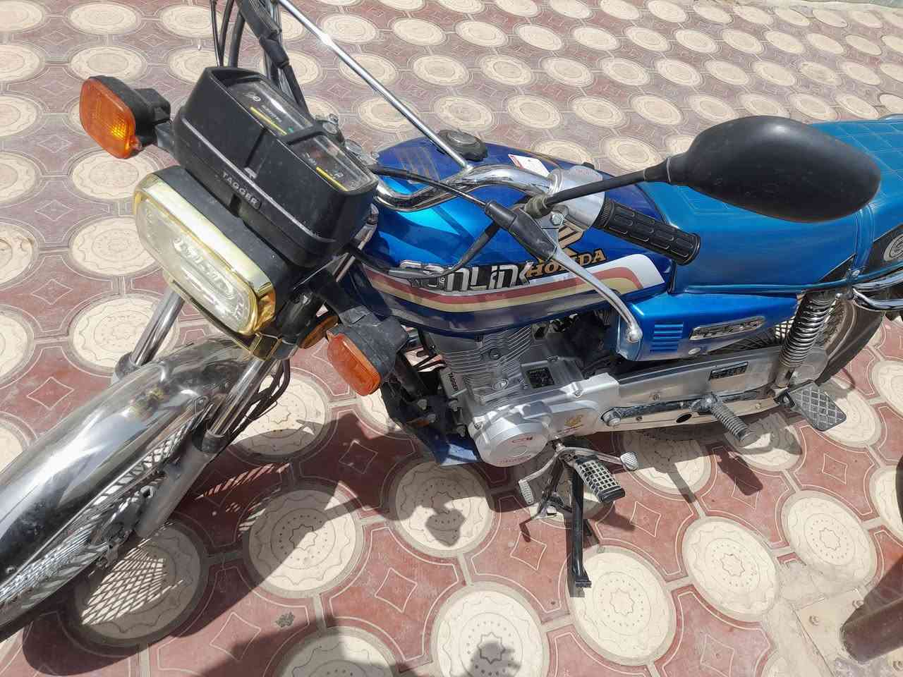 موديل 25 اوراق سكنر دراجه جديده
السعر 700 وبيه مجال  والعنده شاينك للمراوس عادي
مكان طويريج  اتصل 
***********
