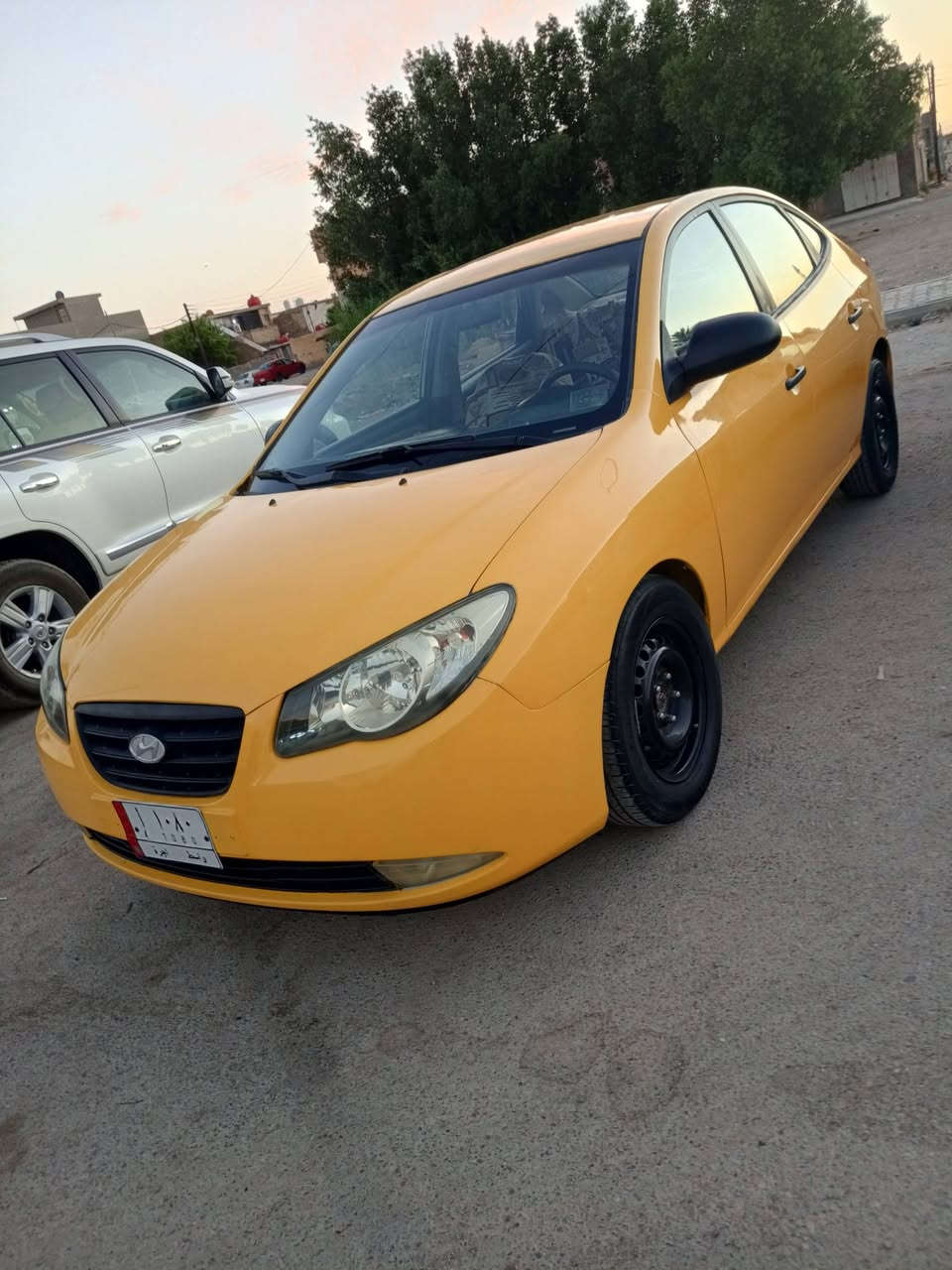 السلام عليكم 
النترا موديل 2008 وارد امريكي حادثها جاملغ وبنيد رقم واسط محرك 2000
سيارة جاهزه كير محرك تبريد مكقولات 
مكانها كوت مركز مدينه السعر 78$ وبيها مجال بسيط 
للاستفسار ***********
