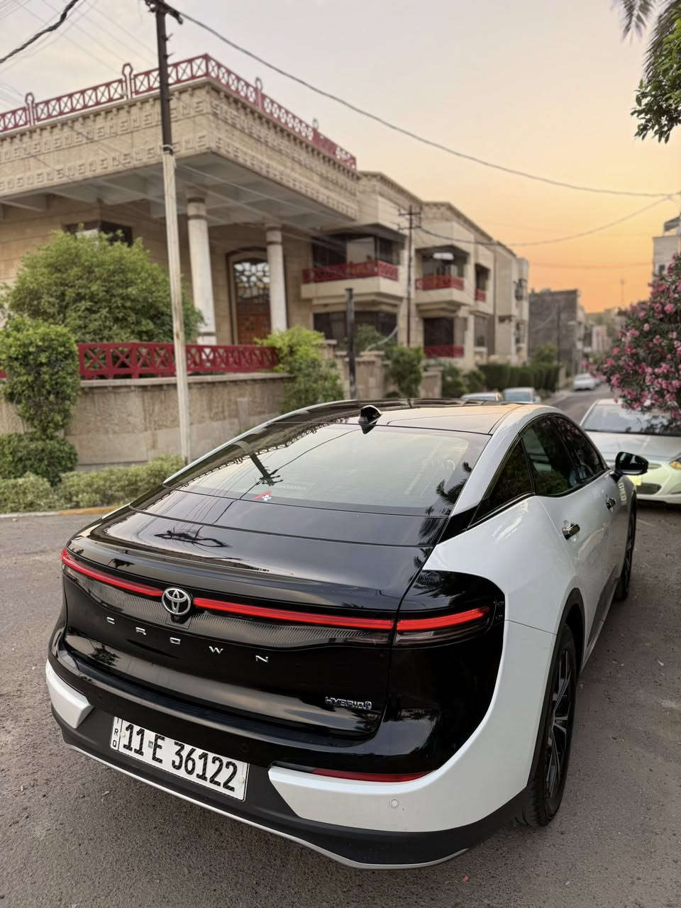 السلام عليكم
كراون بريميوم 2023 ( خـليـجـي )

ماشي ٣٩ الف

خليجي وكاله عبد اللطيف جميل

فول مواصفات 

تو كلر 

فتحة سلايد

لايت 4 عدسات 

كامرات  360 درجة

رادار 4 امامي وخلفي وجوانب

قيادة ذاتيه + مانع تصادم + تحديد مسار

برده كهرباء 

مقاعد جلد اسود

كراسي كهرباء الامامي والخلفي 

تبريد مقاعد 

شاحن هاتف 

ميموري كشنات

باقي مواصفات الكراون معروفه 

واتس اب او اتصال  ***********

مكان السياره بغداد الكاظميه

 السياره مغلفه بي بي اف ب الكامل🔴
