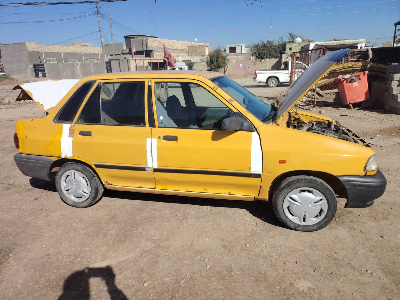 السلام عليكم سياره سايبا للبيع موديل ٢٠١١ رقم نجف مالكها موجود كير ومكينه مكفولات حداديه جديده كهربائيات شغاله باتري جديد سمكره كامله مكانها ديوانيه الحمزه الشرقي سعرها ١٧ وبيها مجال للطيبين ***********
