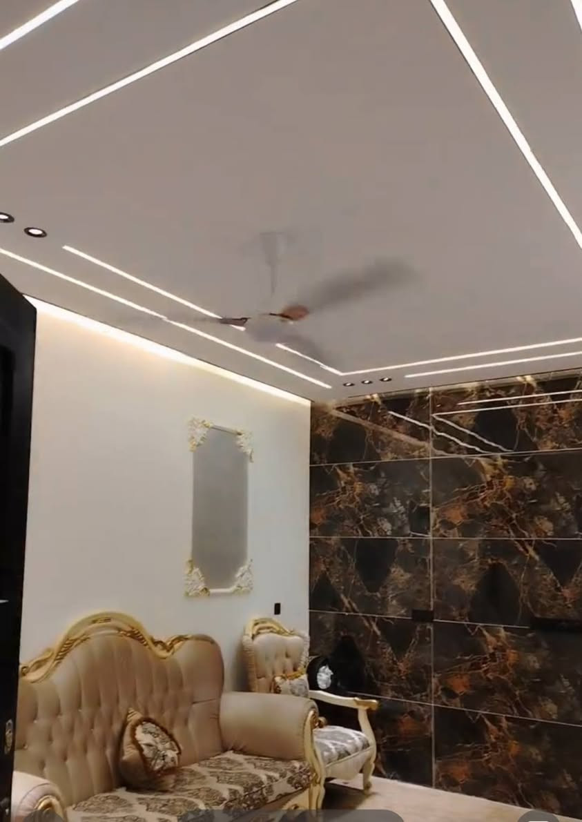 السلام عليكم
بيت للبيع في منطقة العبيدي الرئاسه طابو صرف

مساحه في السند ٧٥ واقع حال ٩٣ متر

يتكون من طابقين ونص ٣ غرف 

قرب الشارع العام مقابل التربيه القديمه

يقع في المربع الي بين شارع 20 وشارع 15

البيت امامه تشجير مسيج كامل 

بناء حديث جدا... درجة أولى 

رقم الهاتف ***********
