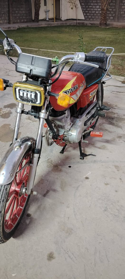 دراجة للبيع ٢٠٢١ بدون أوراق
عنوان بغداد تقاطع النهروان
السعر 375 أو بيهة مجال للطيبين
نوع تايكر
متواجد خاص


**إذا كنت صاحب هذا الإعلان وتريد حذفه لأي سبب، رجاءا أرسل رسالة إلى الدعم الفني**