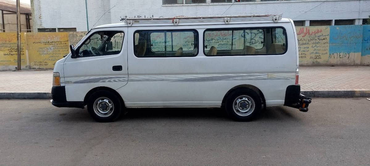 سلام عليكم 
نيسان ٢٠١١ للبيع 
رقم بغداد نكليزي بسمي مصفره
محرك كير  كله مكفول وجديد 
تبريد🥶ثلج
دوشمه عام 
سياره احلى من صوره 
العنوان .بغداد اللطيفية 
الاستفسار .***********
***********
