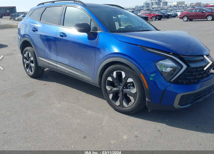 سلام عليكم اخوان حادث فقط تبديل جاملق ولبنيد نفسه فقط بي تعديلاات بصيطه موديل 20023 سياره فول موصفات كشنات جلد يعني فول ع اخير سعرهه 21 ونص بيهه مجال بصيط *********** عنوان بغداد )))) رقمهه بغداد
