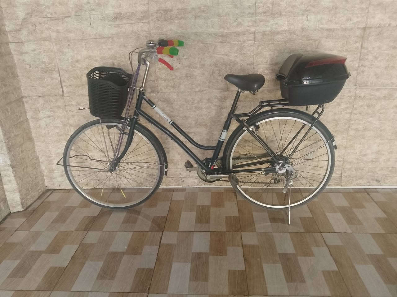 يالله باسكل ياباني لاصلي للبيع حجم27 كير وإحساس فول نضافه سعره90


**إذا كنت صاحب هذا الإعلان وتريد حذفه لأي سبب، رجاءا أرسل رسالة إلى الدعم الفني**