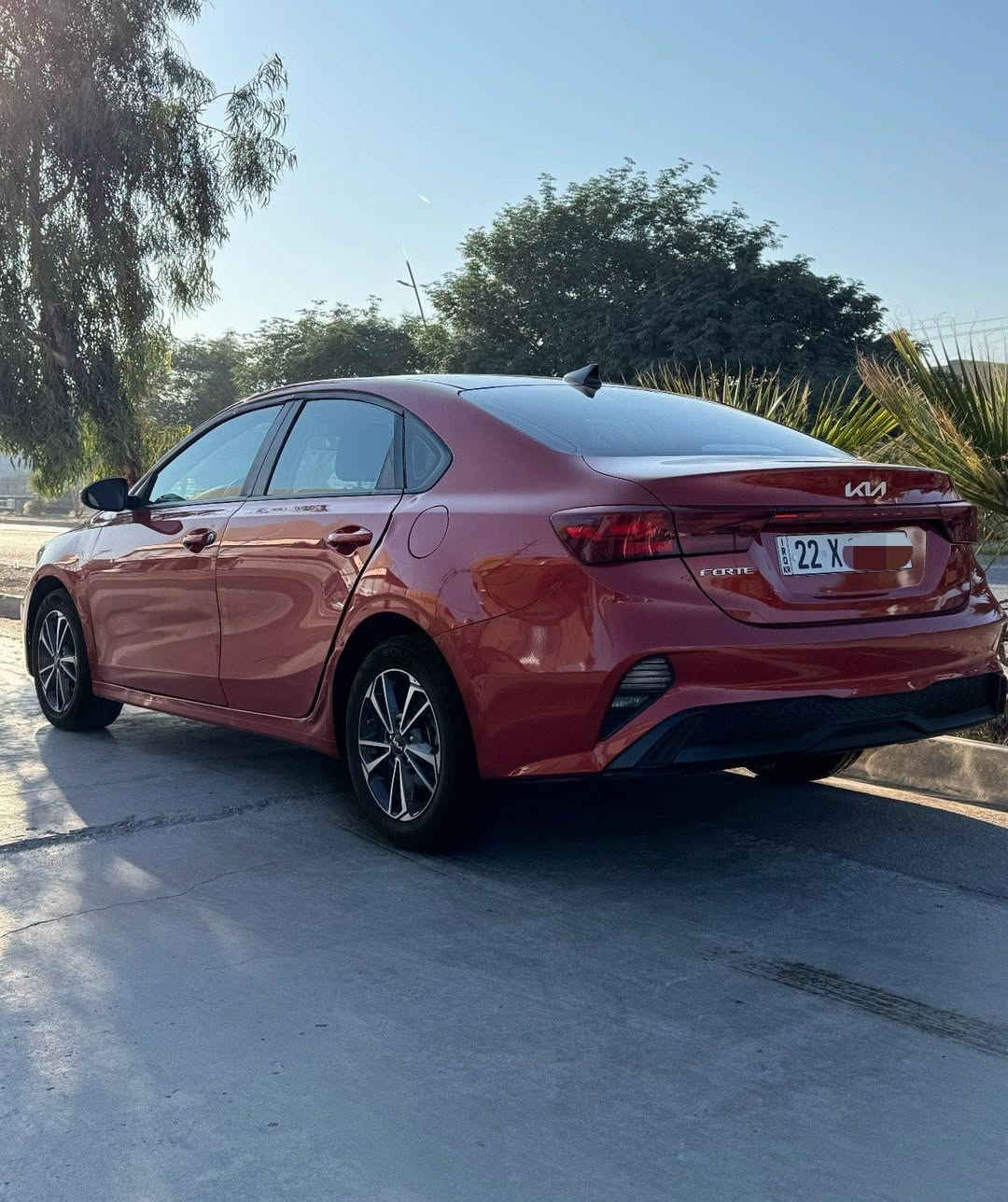 للبيع مستعجل
فورتي رقم اربيل 
موديل 2024
ماشي 23 الف
محرك 2000 دوش المرغوب
موصفات  LX
شاشه كبيره
كاميرا  وكاربلي
رادارات اماميه وجانبيه
تحديد سرعة وتحديد مسار
 3 انضمه قيادة 
ويل كروم
سياره جديده وضرر بابين صبغ فقط 
بدون دواخل
وسعر 155$
***********
