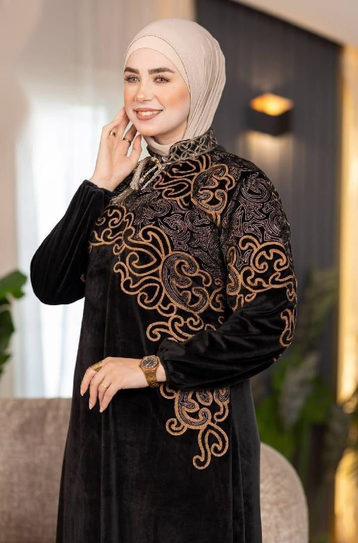 تخفيضات تخفيضات هائله مع ازياء الاحمد قديفه مصري ثقيل بس 10الاف لحجز عل واتساب ***********العنوان القادسيه شارع مستشفى العسكري قرب مول القادسيه مجاور تاج محل لدينا توصيل كافه الاقظيه 3000/كافه محافظات العراق 3000الاف
