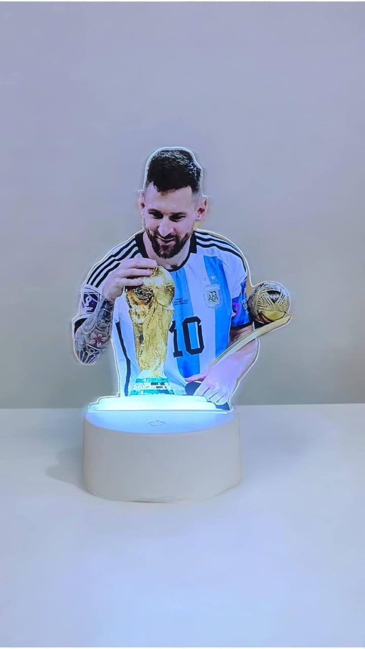 لد صوئي جمله فقط
شحن ٧ الوان يشتغل
السعر ٥ الاف فقط 
توصيل موجود
***********
واتساب
